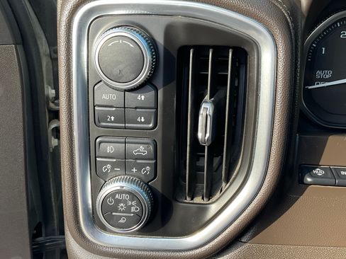 Used 2019 GMC Sierra 1500 Denali w/ Technology Package image 9