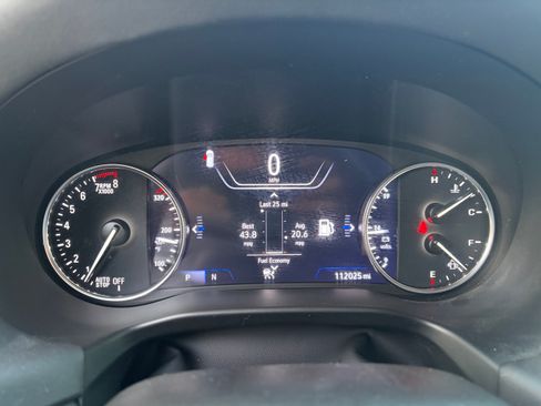 Used 2021 Buick Enclave Avenir w/ Avenir Technology Package AWD/4WD image 6