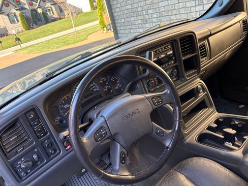 Used 2003 GMC Sierra 2500 SLT image 5