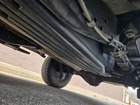 Used 2018 Ford F150 Raptor w/ Equipment Group 802A Luxury image 30