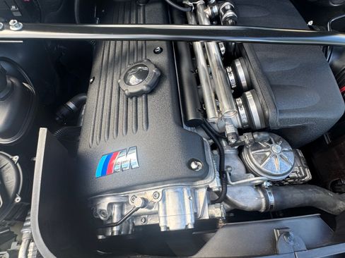 Used 2005 BMW M3 Coupe image 28