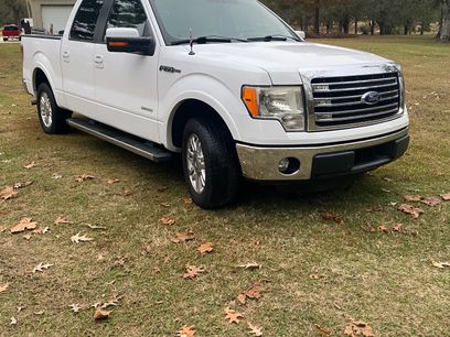 Used 2014 Ford F150 Lariat w/ Equipment Group 501A Mid