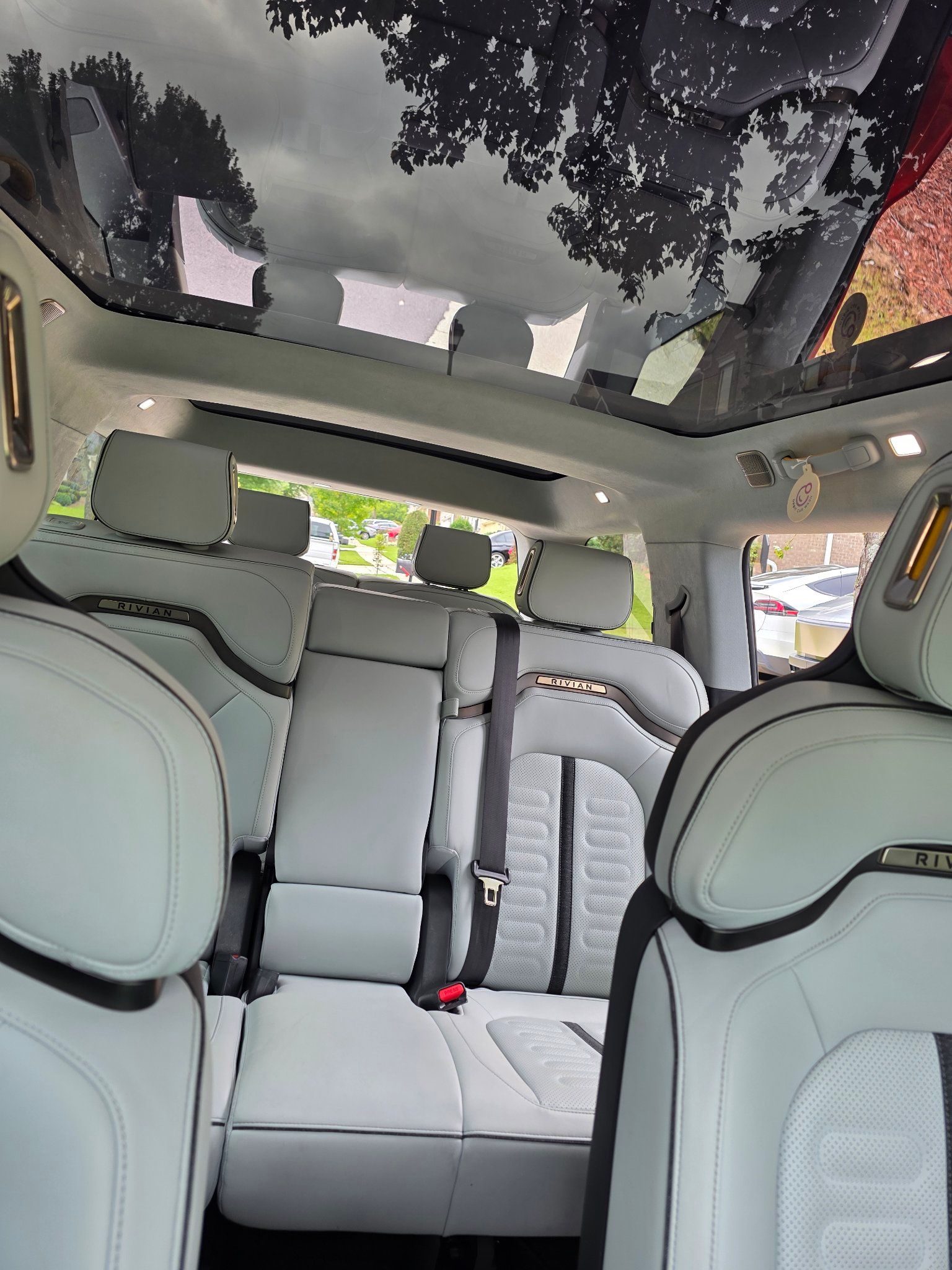 Used 2023 Rivian R1S Adventure Quad AWD/4WD image 6