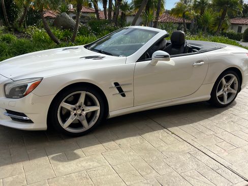 Used 2015 Mercedes-Benz SL 400 image 1