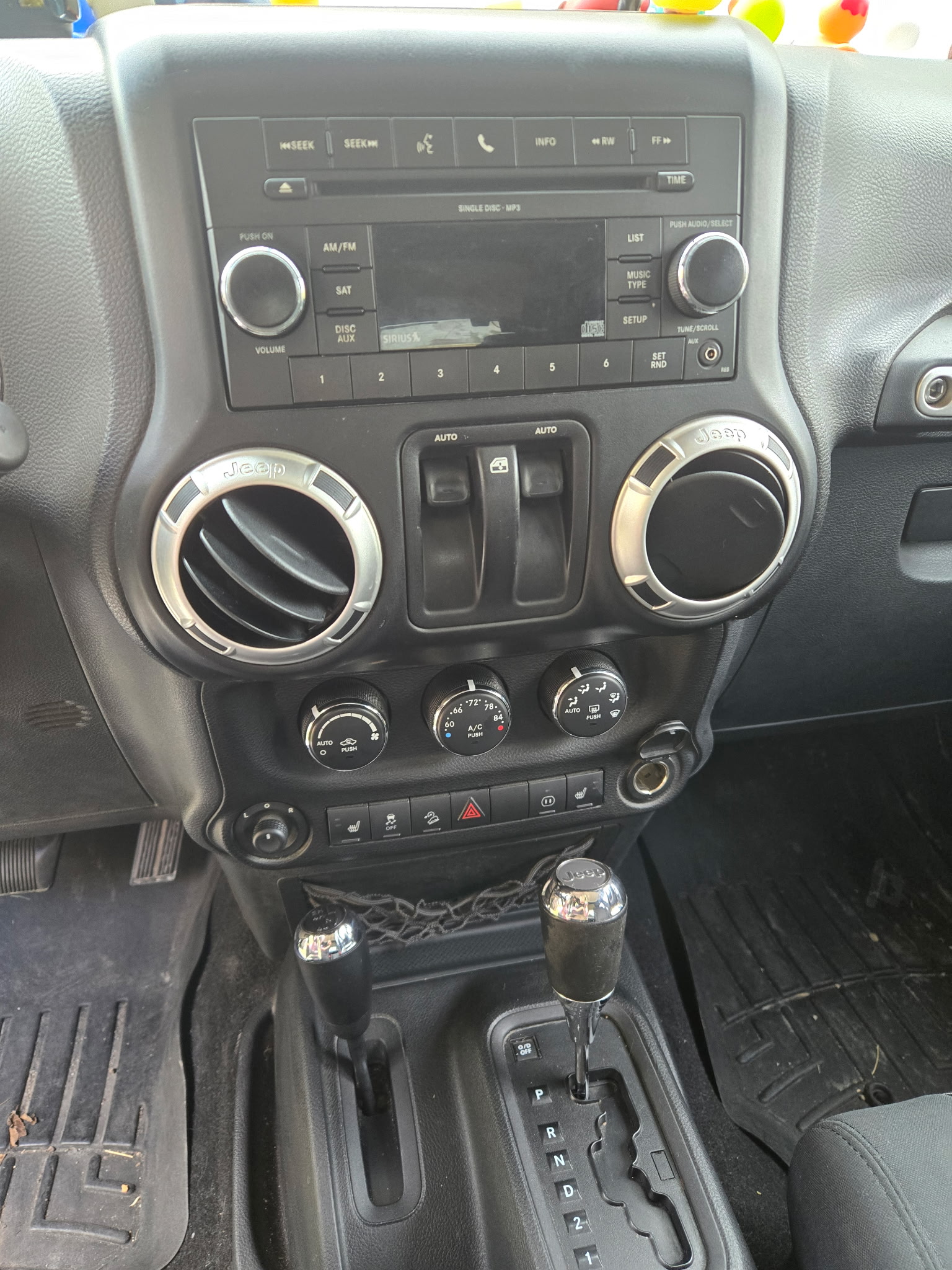 Used 2011 Jeep Wrangler Sahara w/ Trailer Tow Group AWD/4WD image 10