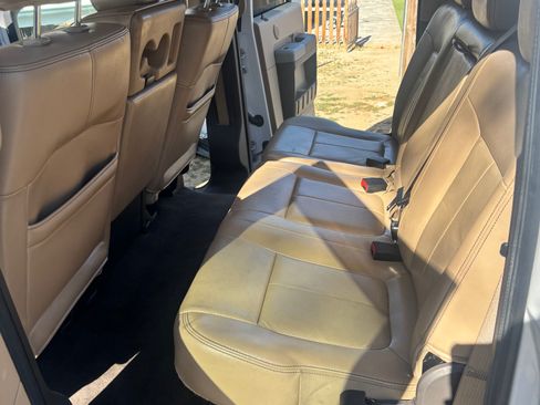 Used 2013 Ford F250 Lariat w/ Lariat Ultimate Pkg image 17