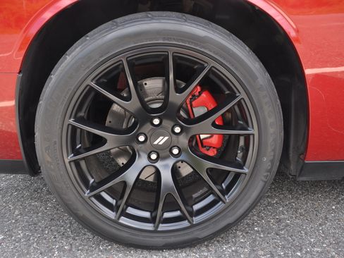 Used 2009 Dodge Challenger R/T image 18