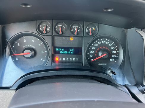 Used 2010 Ford F150 XL image 14