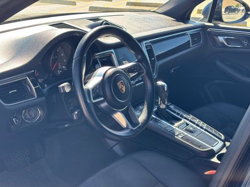 Used 2017 Porsche Macan Sport Edition image 11