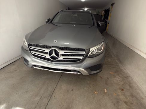 Used 2018 Mercedes-Benz GLC 300 4MATIC image 18