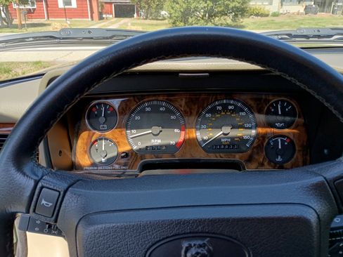 Used 1995 Jaguar XJS 4.0 Convertible image 6