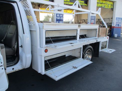 Used 2008 Ford F450 XL image 18