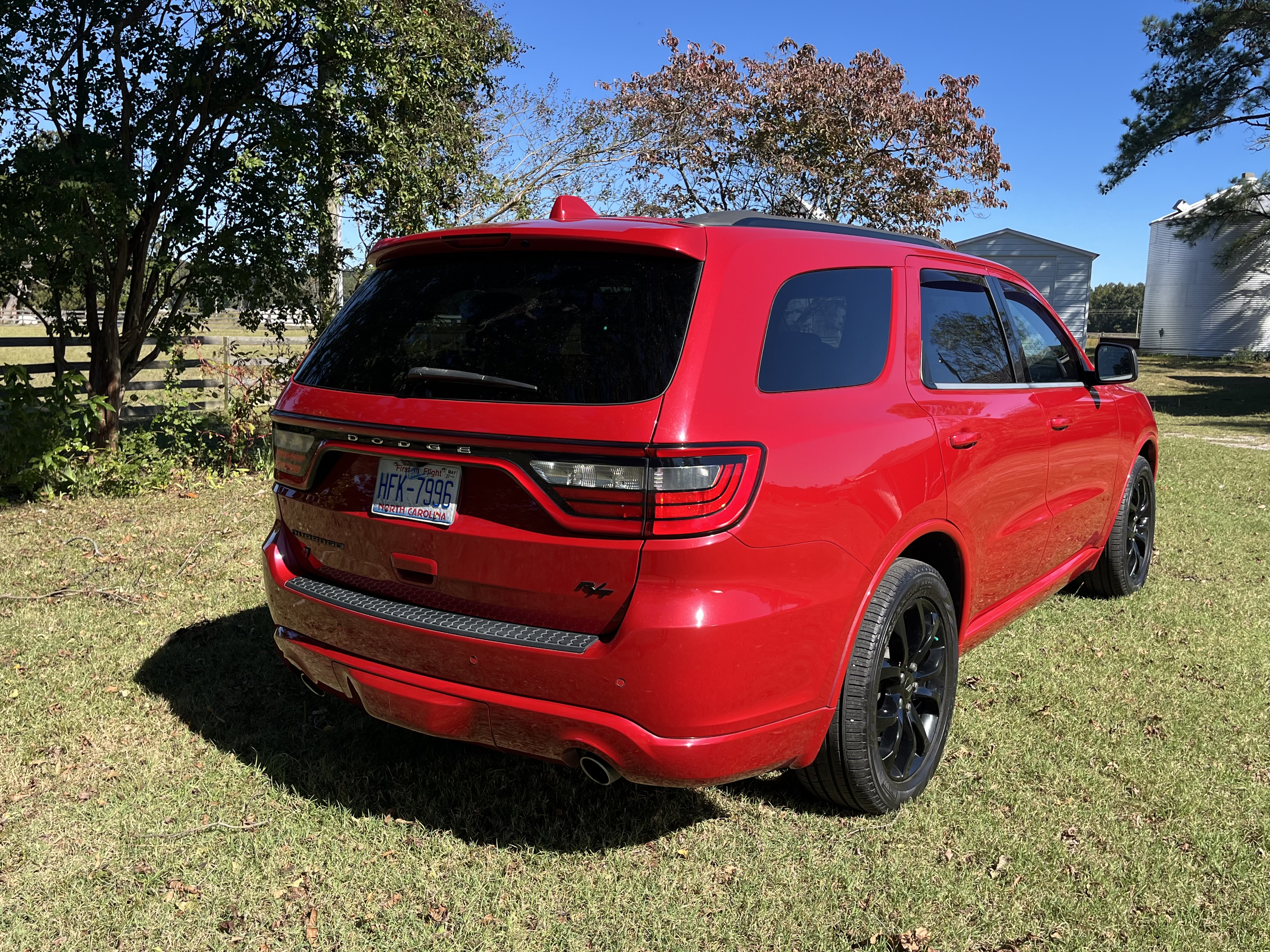 Used 2019 Dodge Durango R/T w/ Technology Group AWD/4WD image 9