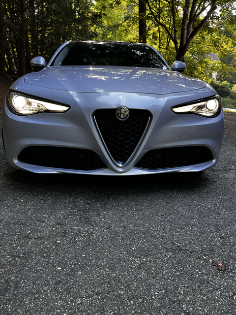 Used 2021 Alfa Romeo Giulia Sprint w/ Sun & Sound Package RWD image 8