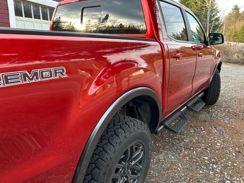 Used 2022 Ford Ranger Lariat w/ Tremor Off-Road Package AWD/4WD image 12