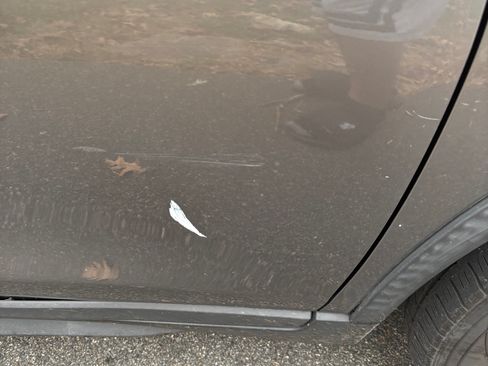 Used 2017 Nissan Rogue SV image 12