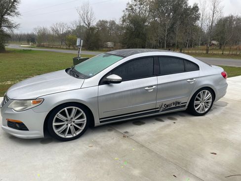 Used 2009 Volkswagen CC Sport image 1