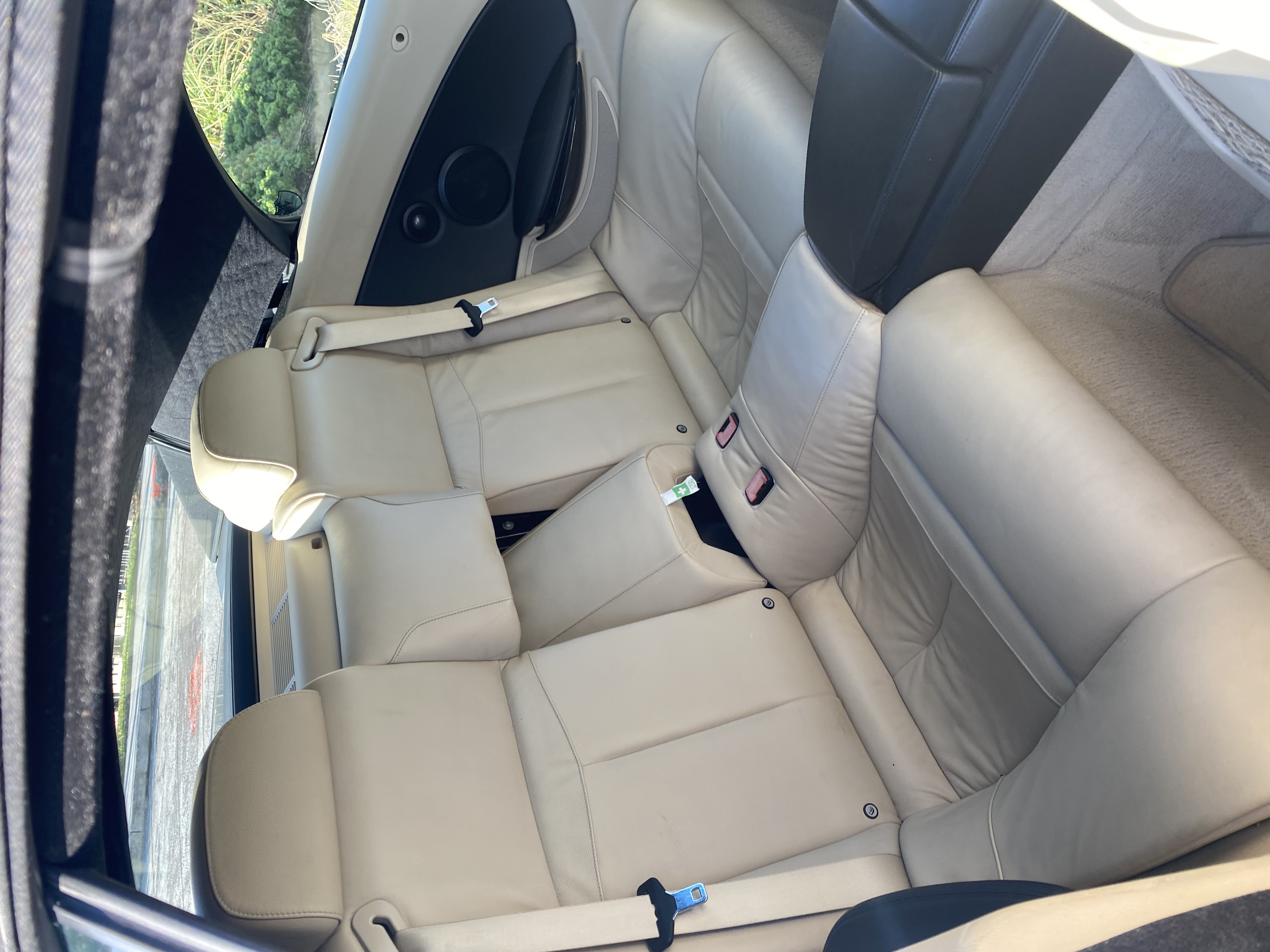 Used 2010 BMW 650i Convertible RWD image 4