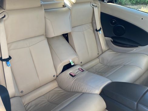 Used 2010 BMW 650i Convertible image 5