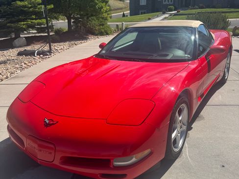Used 2002 Chevrolet Corvette Convertible w/ Preferred Equipment Group2 RWD image 6