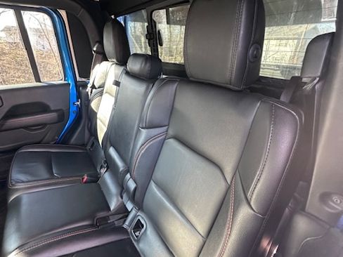 Used 2021 Jeep Gladiator Mojave image 17