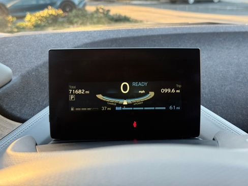 Used 2014 BMW i3 w/ Range Extender image 20