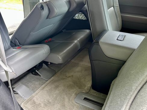 Used 2010 Toyota Sequoia Platinum AWD/4WD image 16