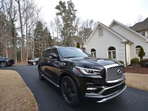 Used 2019 INFINITI QX80 Limited w/ All-Season Package image 5
