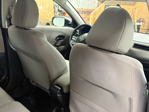 Used 2017 Honda HR-V EX image 19
