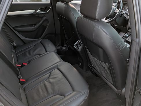 Used 2016 Audi Q3 2.0T Premium Plus w/ Technology Package image 14