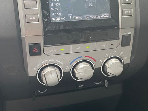 Used 2016 Toyota Tundra SR RWD image 8