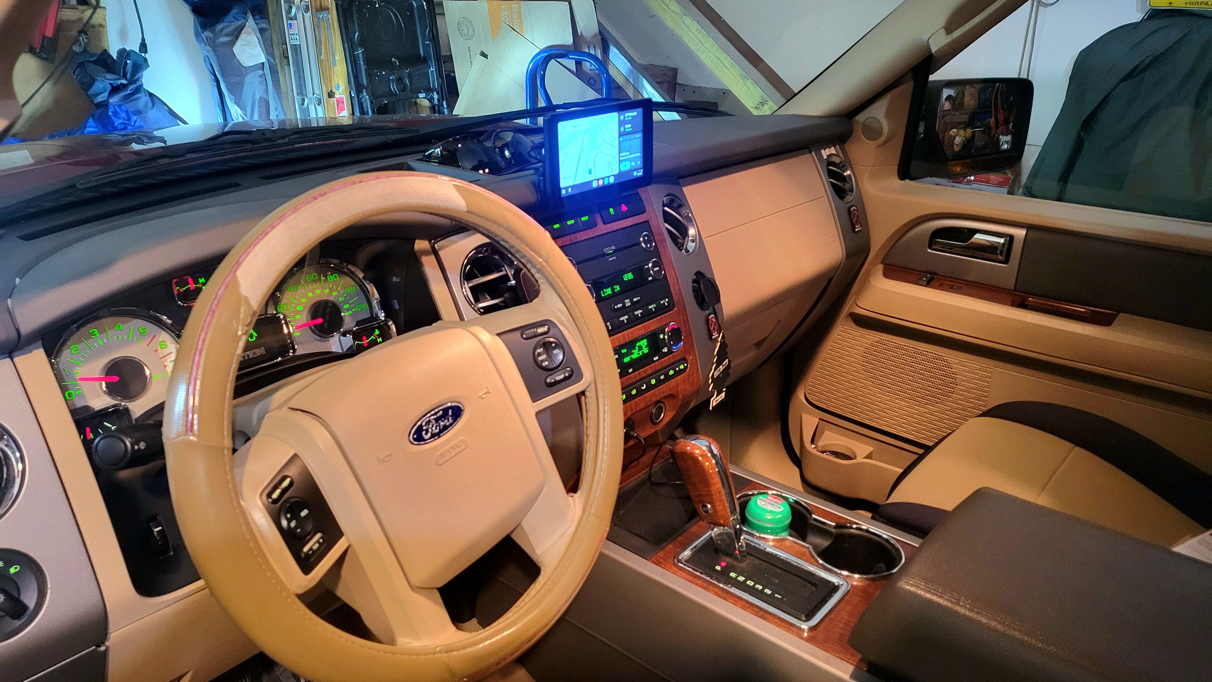 Used 2008 Ford Expedition Eddie Bauer AWD/4WD image 8