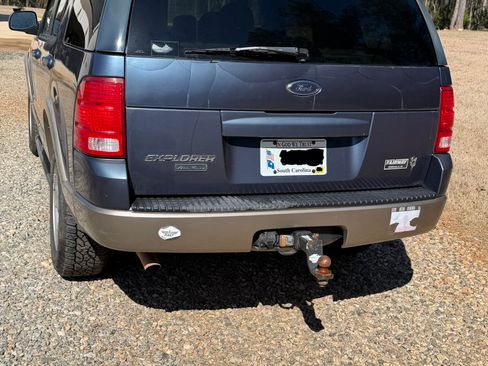 Used 2003 Ford Explorer Eddie Bauer image 10