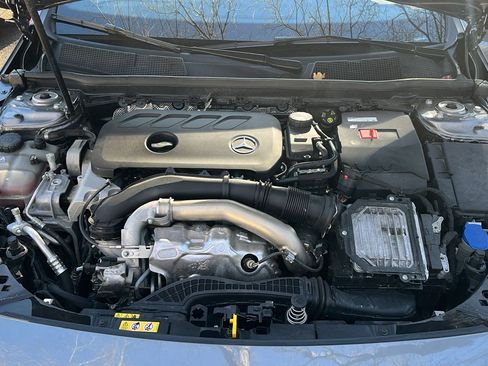 Used 2024 Mercedes-Benz CLA 250 4MATIC image 13