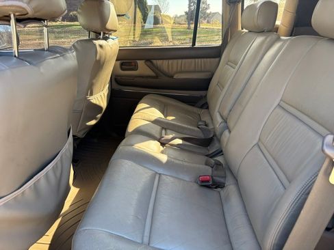 Used 1996 Toyota Land Cruiser Sport Utility 4D image 8