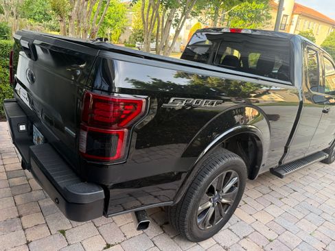 Used 2018 Ford F150 XLT w/ Equipment Group 302A Luxury image 5