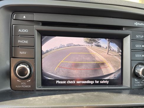 Used 2013 MAZDA CX-5 Touring w/ Bose & Moonroof Pkg FWD image 16