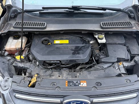 Used 2016 Ford Escape SE w/ Equipment Group 201A image 19