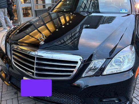 Used 2011 Mercedes-Benz E 350 Sedan image 9