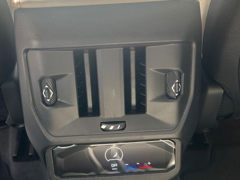 Used 2026 BMW X3 xDrive30 w/ Premium Package image 15