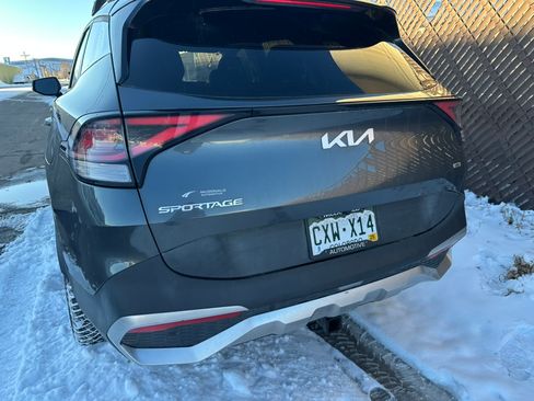 Used 2023 Kia Sportage EX image 5