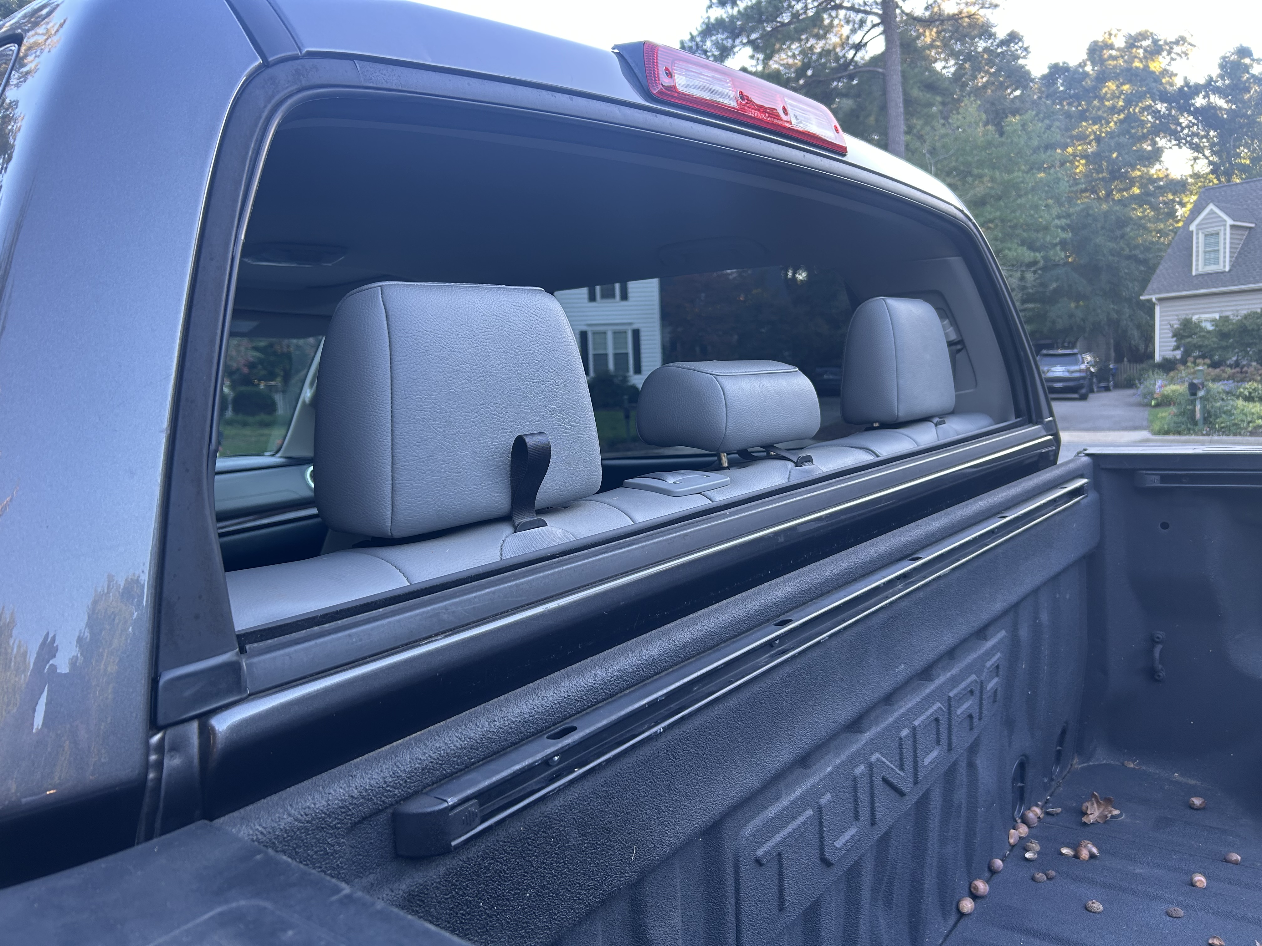 Used 2015 Toyota Tundra Limited w/ Limited Premium Package AWD/4WD image 30