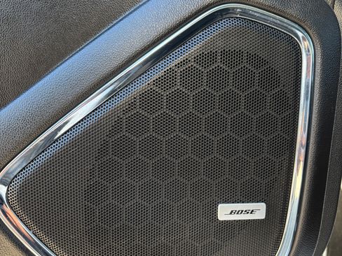 Used 2016 Chevrolet Tahoe LT w/ Luxury Package image 18