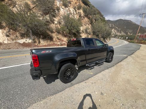 Used 2017 Chevrolet Colorado Z71 image 9