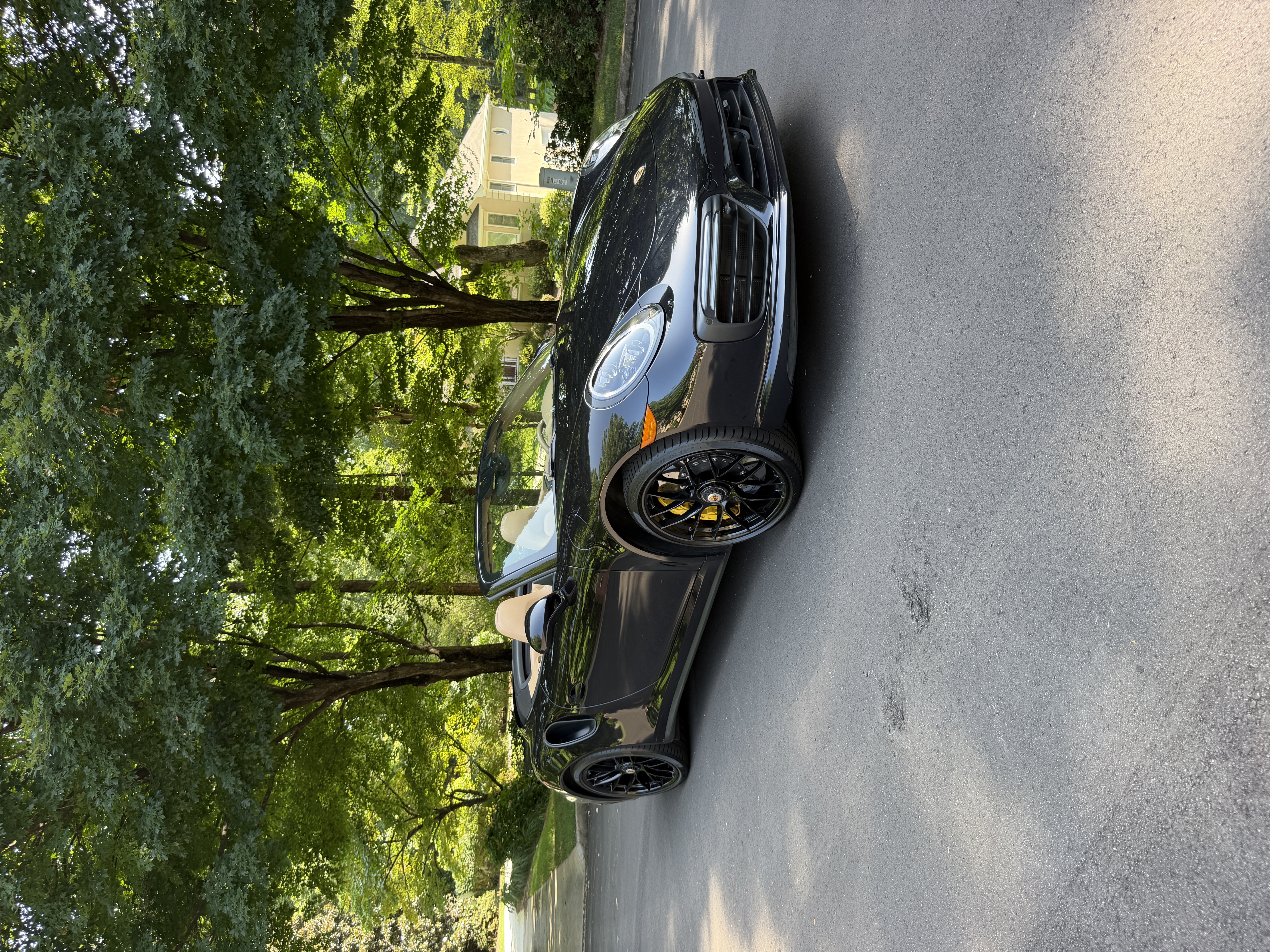 Used 2017 Porsche 911 Turbo S AWD/4WD image 1