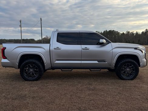 Used 2023 Toyota Tundra Platinum image 2