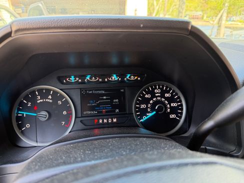 Used 2020 Ford F150 XLT w/ Equipment Group 302A Luxury AWD/4WD image 9