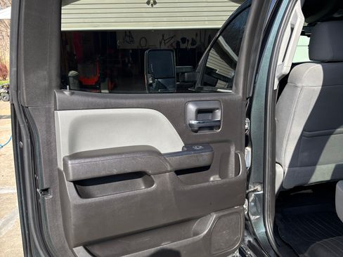 Used 2017 Chevrolet Silverado 3500 W/T w/ WT Convenience Package image 13