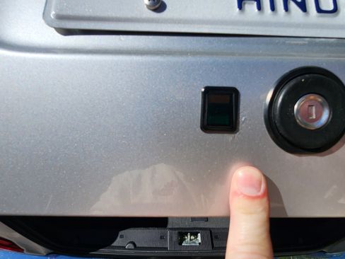 Used 1997 Mercedes-Benz E 420 Sedan image 31