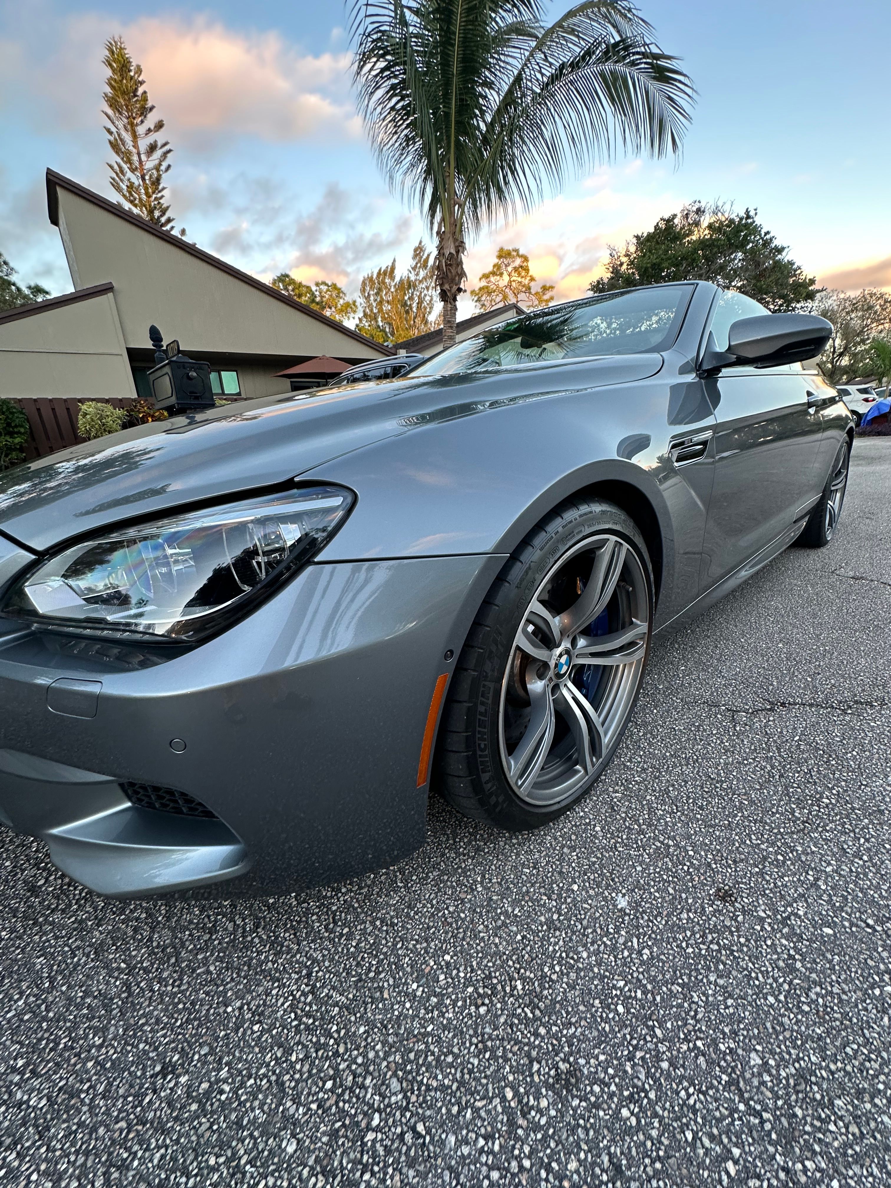 Used 2014 BMW M6 Convertible RWD image 2